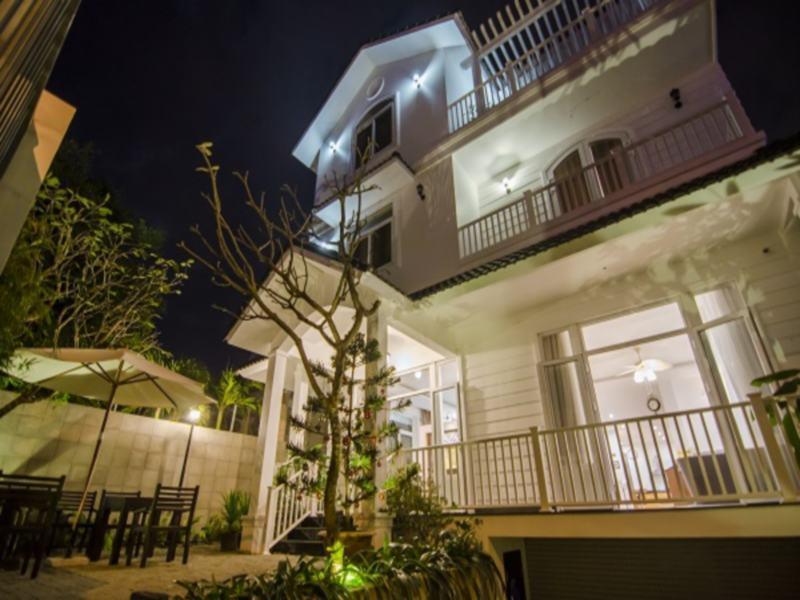 Frangipani Boutique Hotel Дананг Экстерьер фото