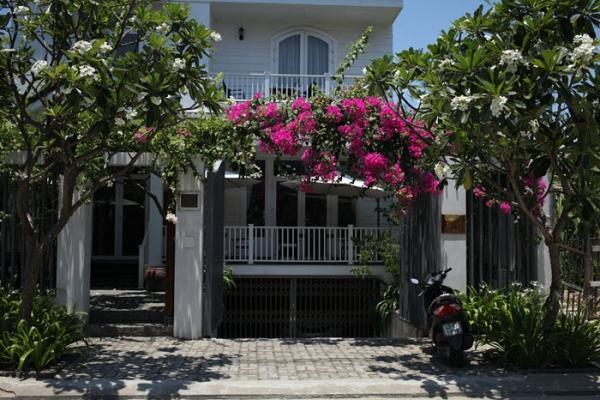 Frangipani Boutique Hotel Дананг Экстерьер фото