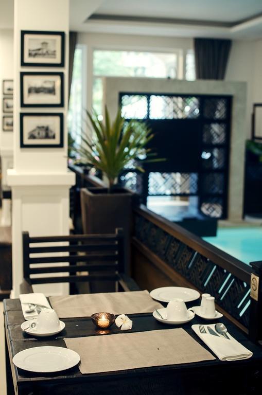 Frangipani Boutique Hotel Дананг Экстерьер фото